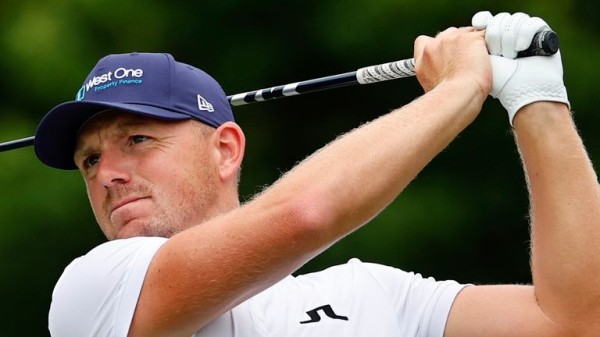 
        Czech Masters: Alexander Bjork one ahead as Matt Wallace makes late push for Ryder Cup spot
    