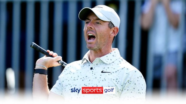 BMW PGA Championship: Ludvig Åberg opens up two-shot lead after third round at Wentworth
BMW PGA Championship: Ludvig Åberg opens up two-shot lead after third round at Wentworth
