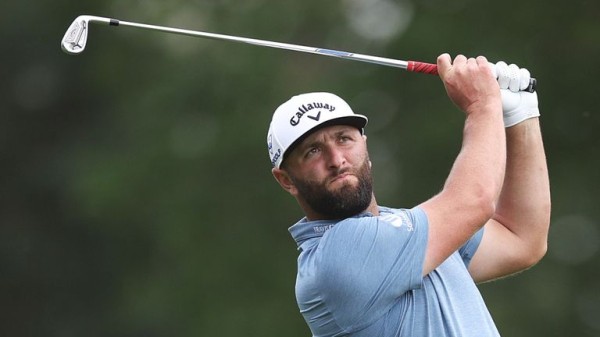 BMW PGA Championship: Ludvig Åberg opens up two-shot lead after third round at Wentworth
BMW PGA Championship: Ludvig Åberg opens up two-shot lead after third round at Wentworth