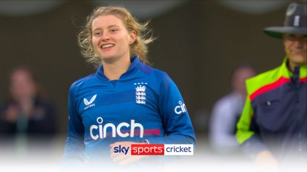 England vs Sri Lanka: Nat Sciver-Brunt stars with record-breaking century as England coast to 161-run victory and seal 2-0 ODI series win England vs Sri Lanka: Nat Sciver-Brunt stars with record-breaking century as England coast to 161-run victory and seal 2-0 ODI series win